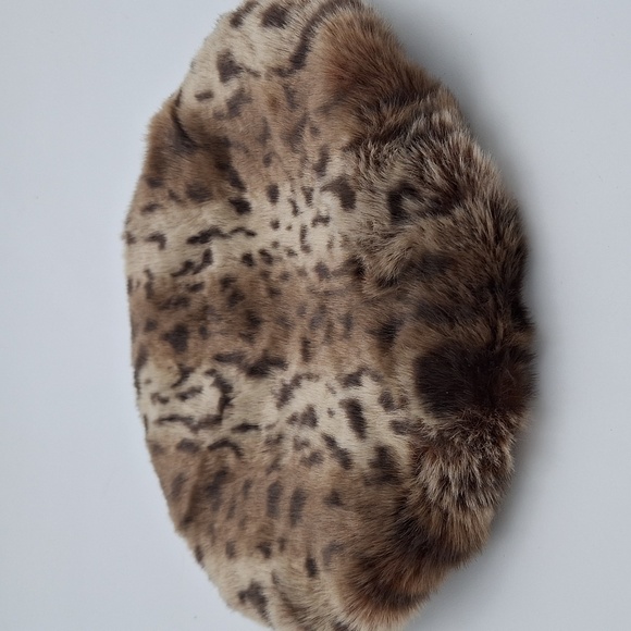 Donna Salyers Fabulous Furs Leopard Print Beret Hat Faux Fur - Picture 2 of 8